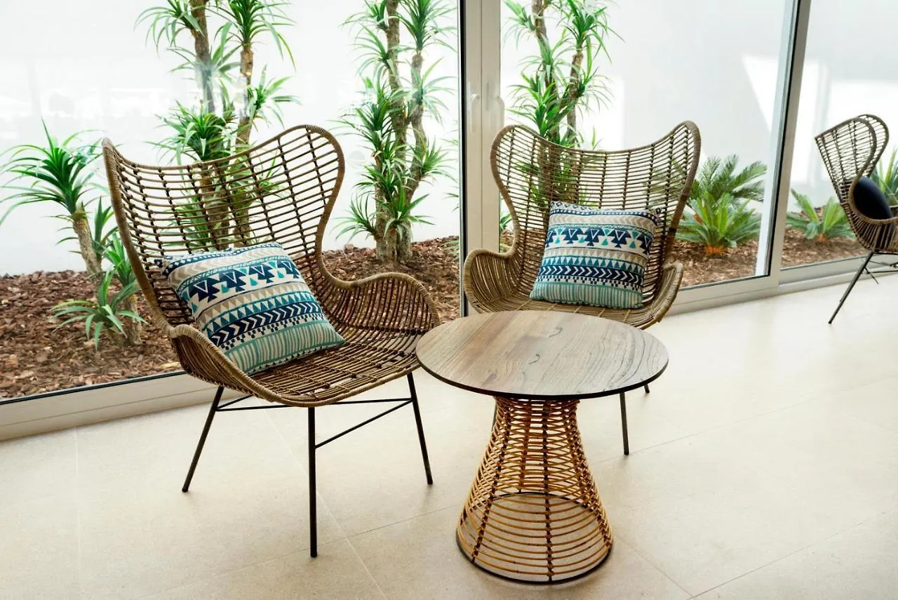 קאלה ראטג'אדה Parque Nereida Suites Hotel  קאלה ראטג'אדה